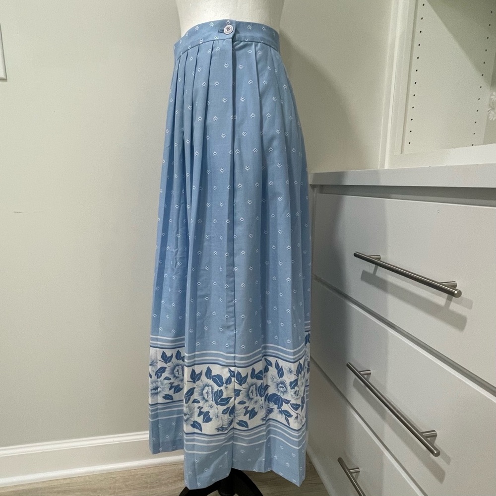 Vintage Miss Sophisticates Skirt Made USA Blue White Chinioserie Spring Summer